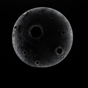 Kézzel készült holdfelszín ihlette 3D fal gyerekszobába – egyedi falburkolat Budapesten és Balatonon és környékény.