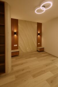 Exkluzív domborzatos sziklafal hálószobában vagy lépcsőfeljáróhoz – egyedi, kézzel készült kőhatású fal